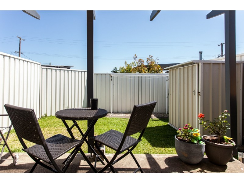 Unit 2/29 Daniel Street, Cessnock NSW 2325