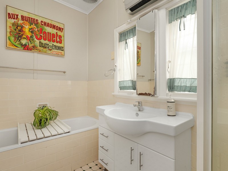 27 Alexander Street, Cessnock NSW 2325
