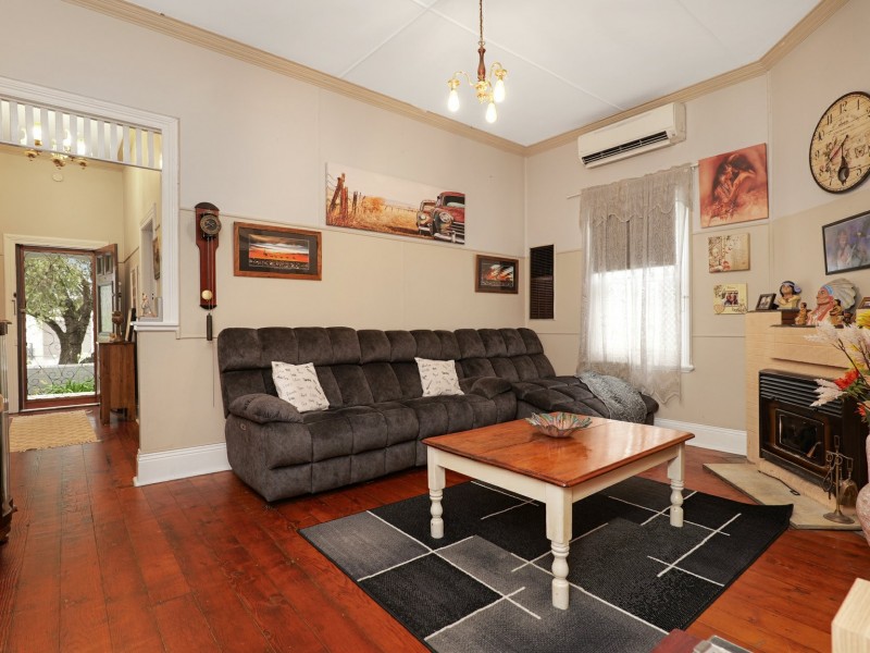 27 Alexander Street, Cessnock NSW 2325
