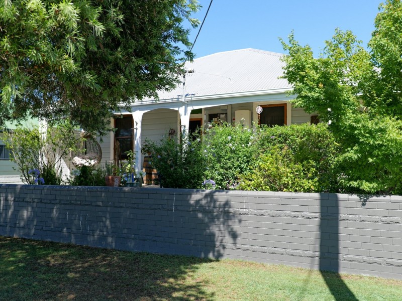 27 Alexander Street, Cessnock NSW 2325