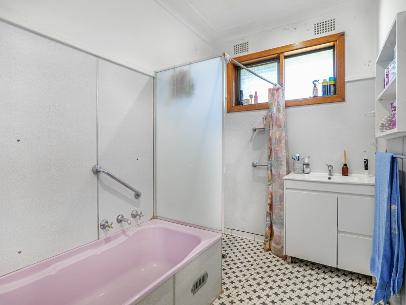 7 Buckland Avenue, Cessnock NSW 2325