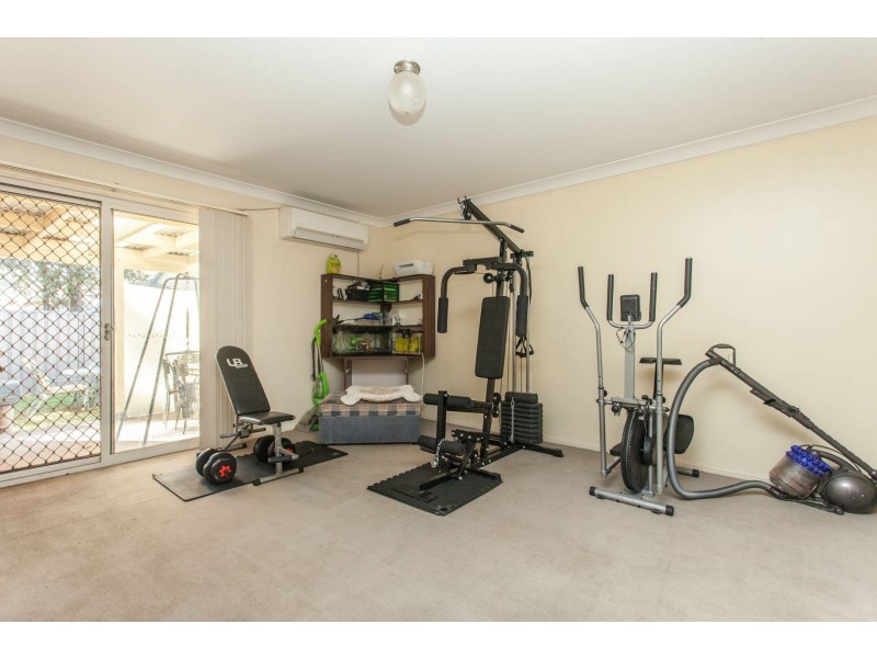 19 Casson Avenue, Cessnock NSW 2325