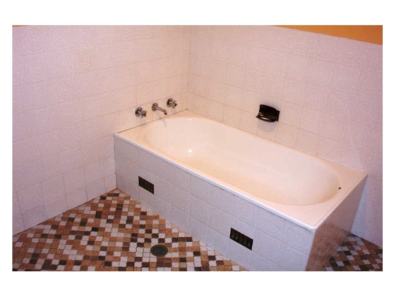 14 Burnett Street, Cessnock NSW 2325