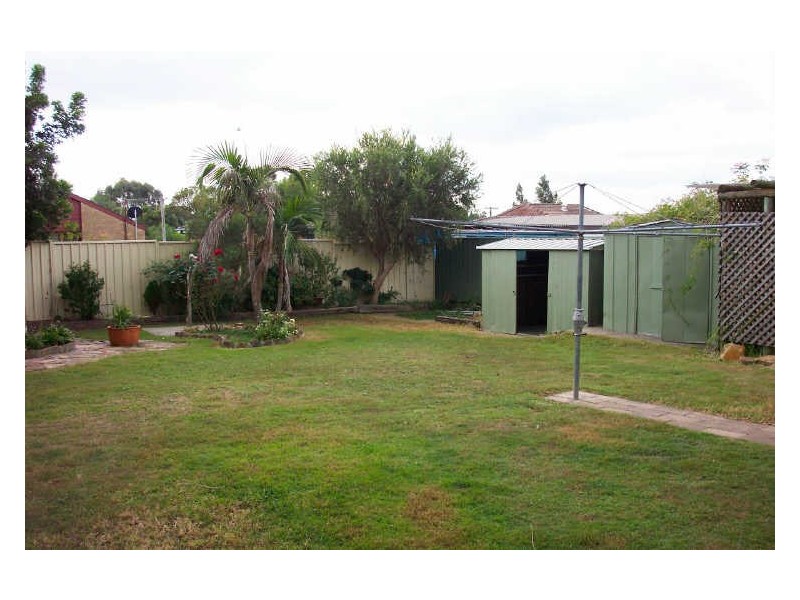 14 Burnett Street, Cessnock NSW 2325