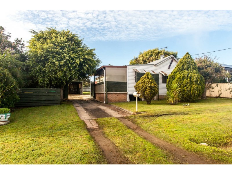 4 Gallagher Street, Cessnock NSW 2325
