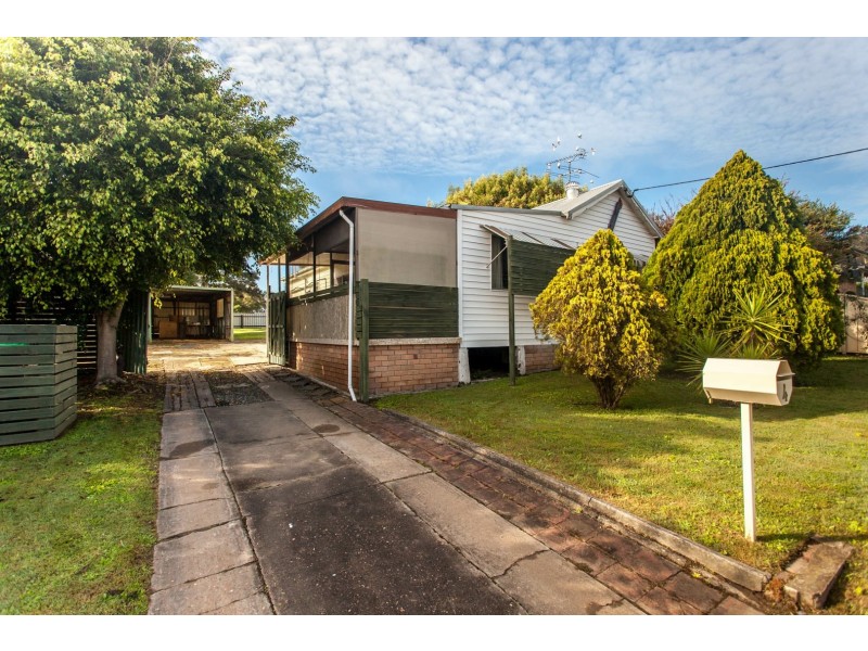 4 Gallagher Street, Cessnock NSW 2325