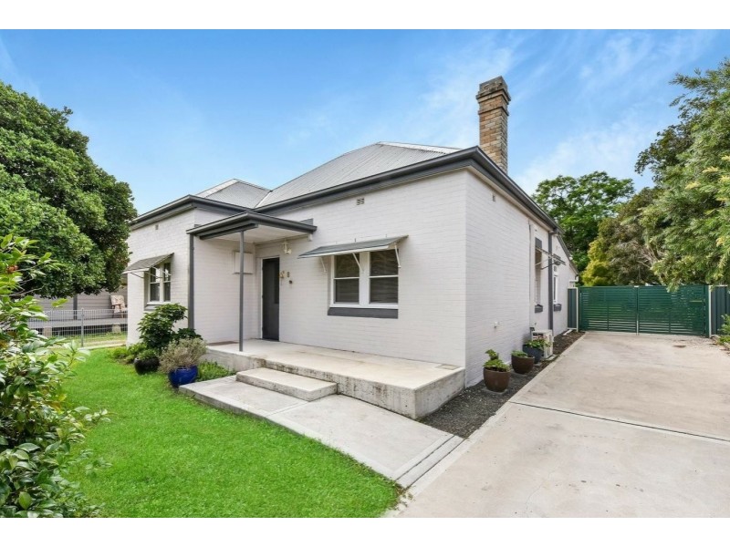 8 George Street, Cessnock NSW 2325