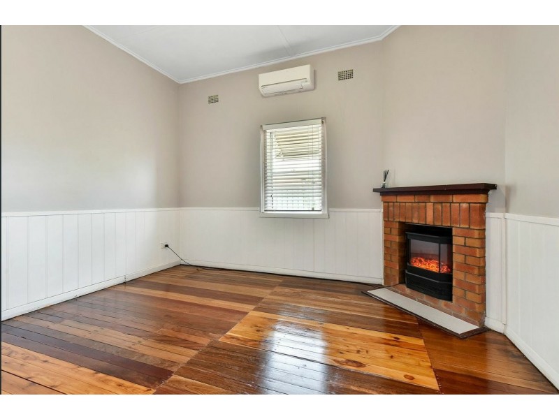8 George Street, Cessnock NSW 2325