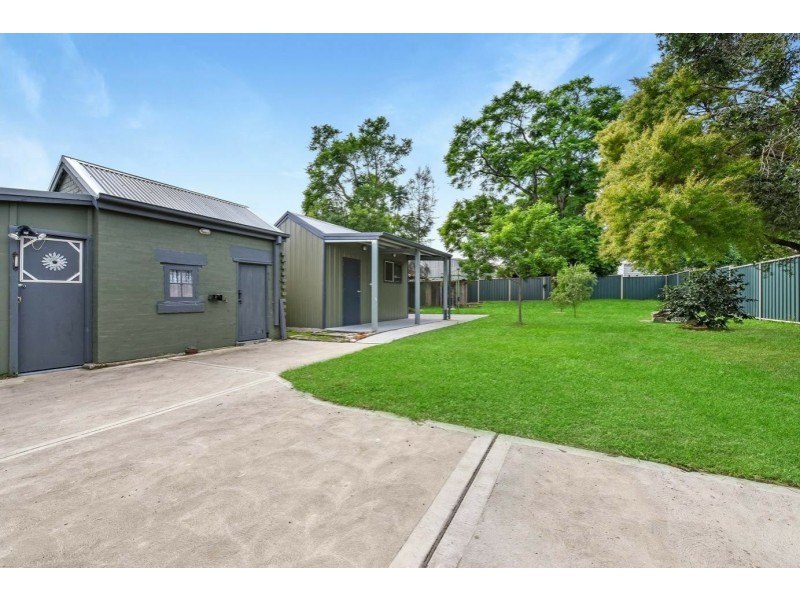 8 George Street, Cessnock NSW 2325