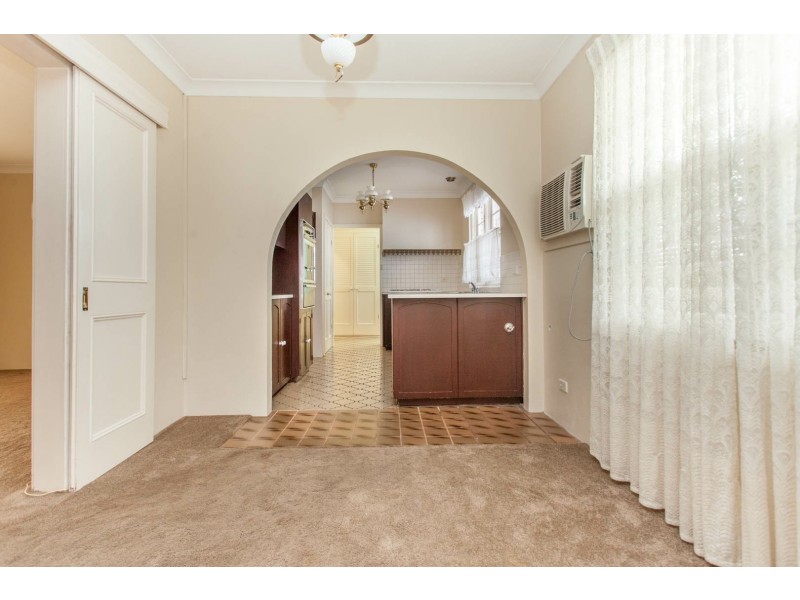 17 Elizabeth Street, Cessnock NSW 2325