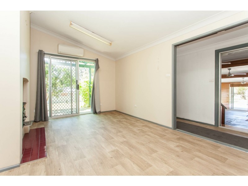 70 Caledonia Street, Kearsley NSW 2325