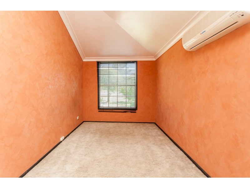 70 Caledonia Street, Kearsley NSW 2325