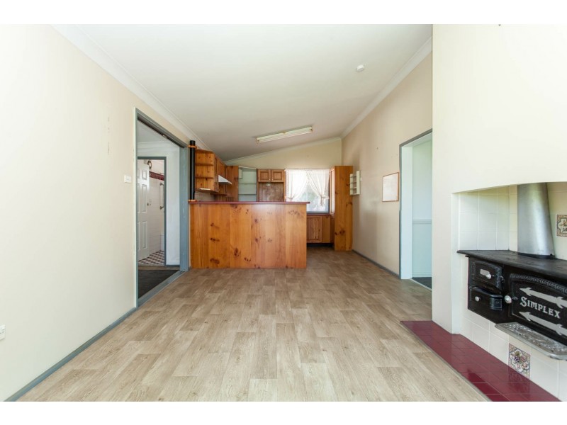 70 Caledonia Street, Kearsley NSW 2325