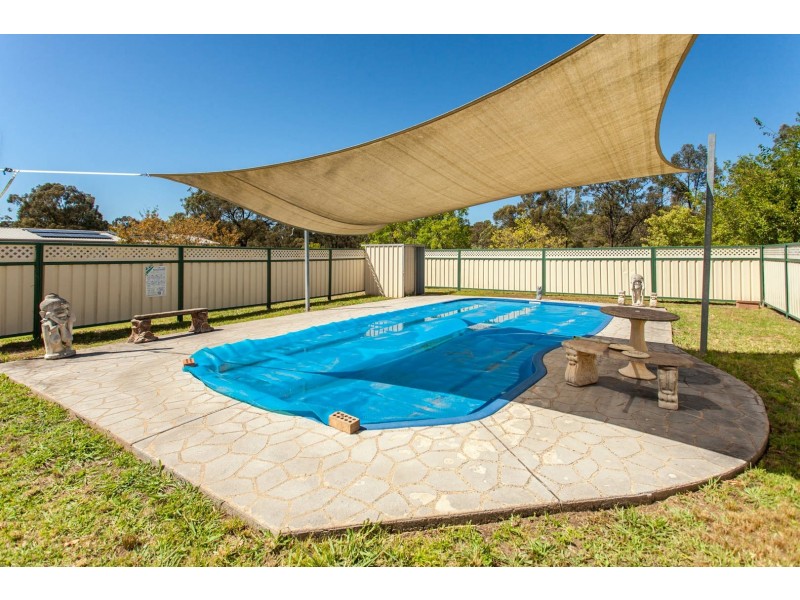 70 Caledonia Street, Kearsley NSW 2325
