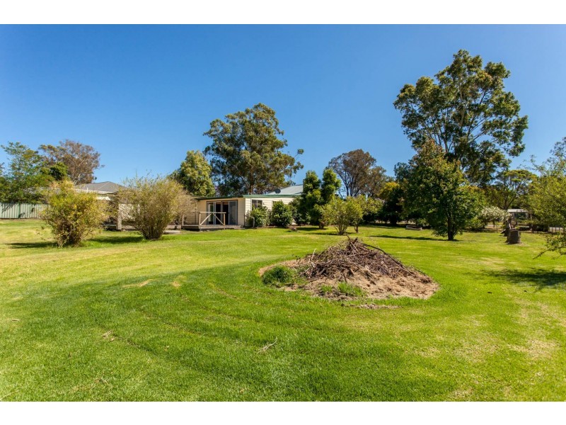 70 Caledonia Street, Kearsley NSW 2325
