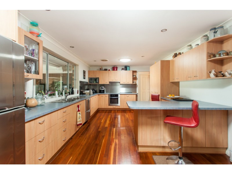 74 Caledonia Street, Kearsley NSW 2325