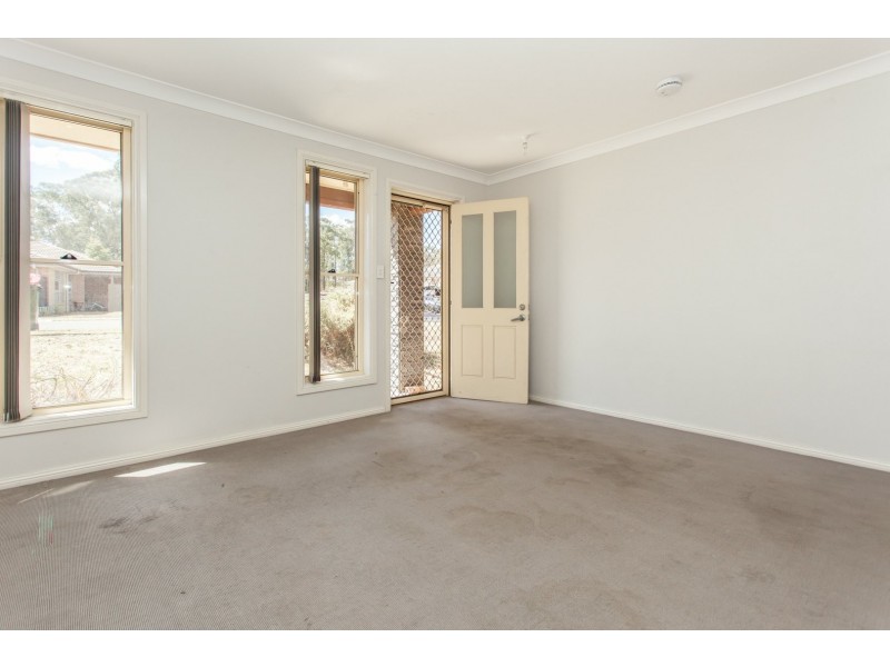 21 Casson Ave, Cessnock NSW 2325