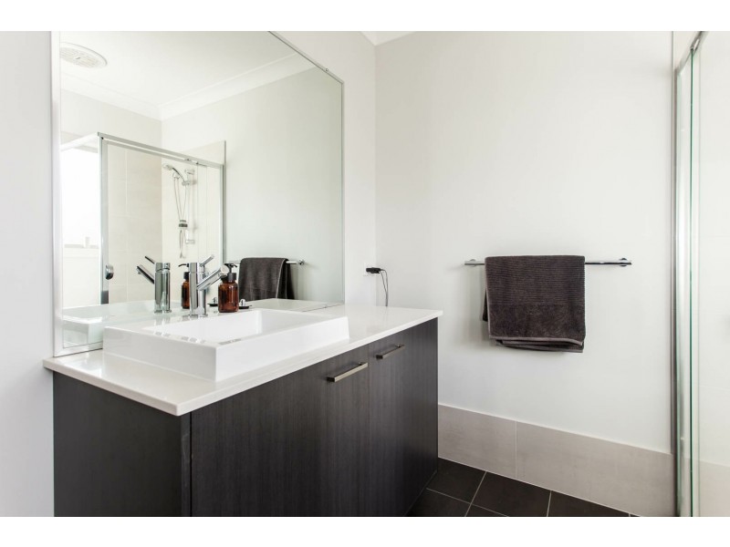 9 Ainsworth Crescent, North Rothbury NSW 2335