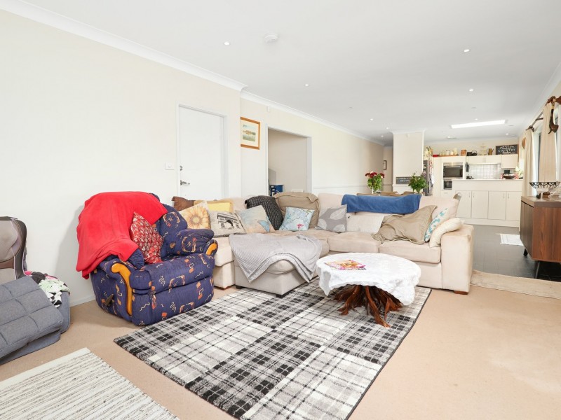 42 McCarthy Road, Nulkaba NSW 2325