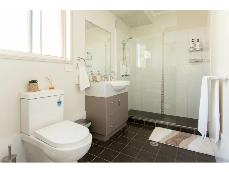 5 Lindeman Grove, Cessnock NSW 2325