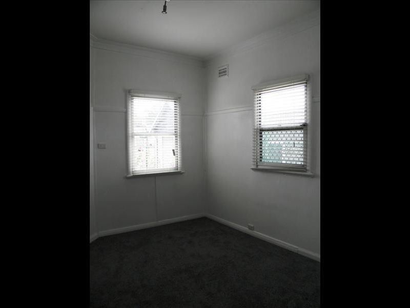 16 McFarlane Street, Cessnock NSW 2325