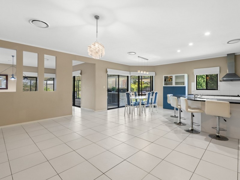 6 Kookaburra Close, Weston NSW 2326