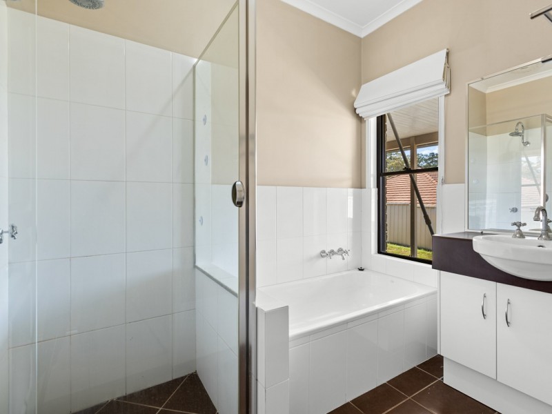 6 Kookaburra Close, Weston NSW 2326