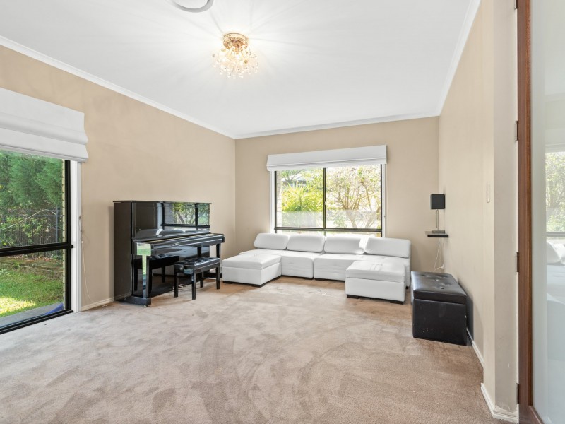 6 Kookaburra Close, Weston NSW 2326