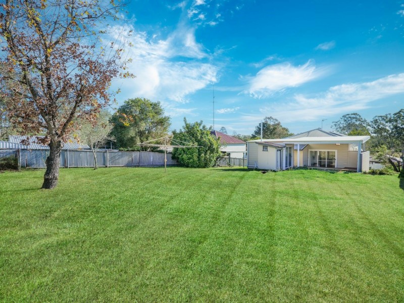 124 Harle Street, Abermain NSW 2326