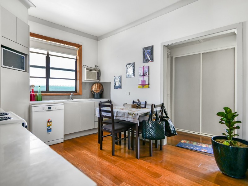 64 Maitland Street, Abermain NSW 2326