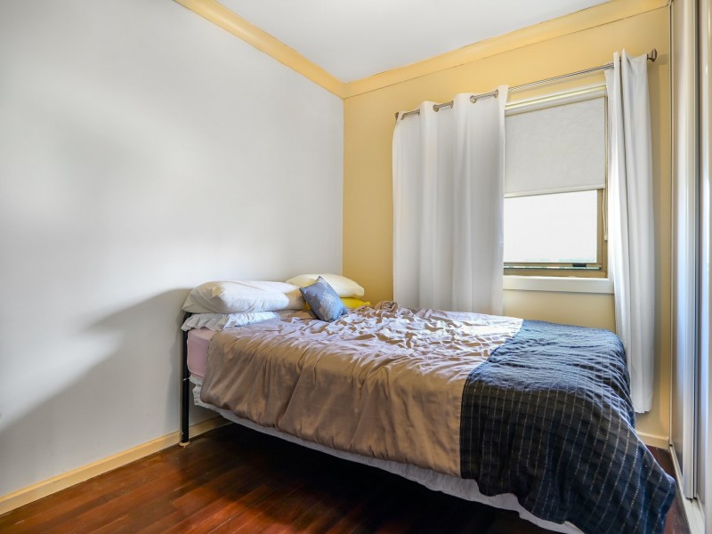 64 Maitland Street, Abermain NSW 2326