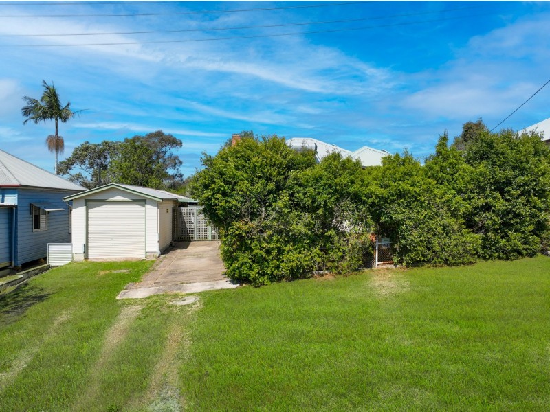 64 Maitland Street, Abermain NSW 2326