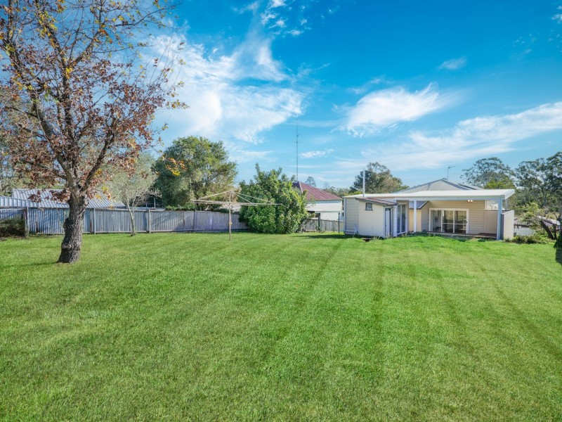 124 Harle Street, Abermain NSW 2326