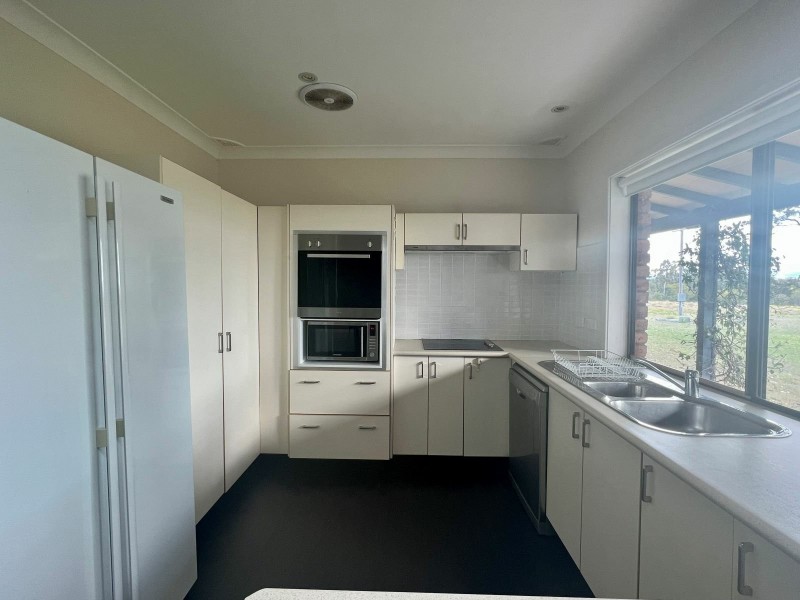 42 McCarthy Road, Nulkaba NSW 2325
