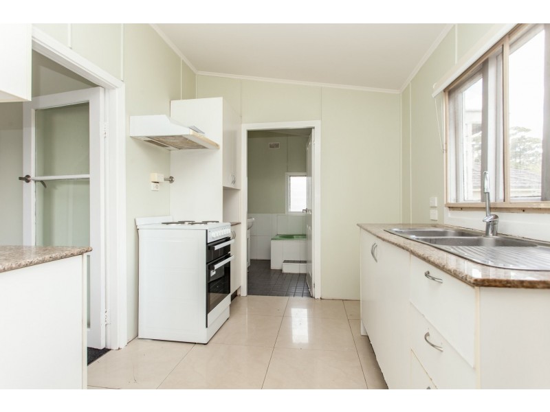 25 Long Street, Cessnock NSW 2325