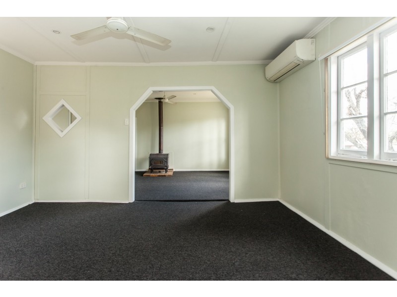 25 Long Street, Cessnock NSW 2325