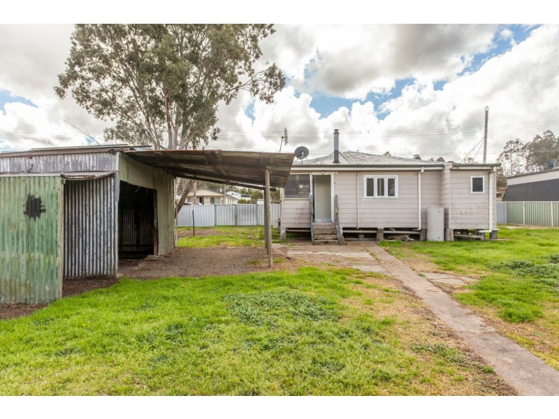 25 Long Street, Cessnock NSW 2325