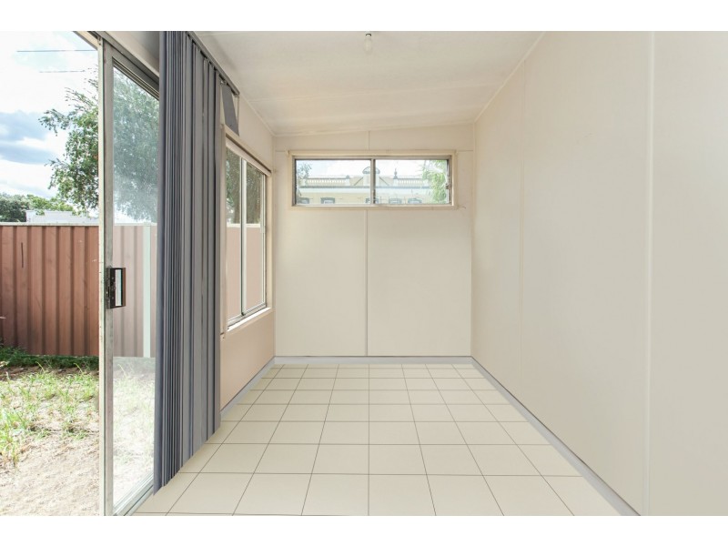 60 Cessnock Road, Weston NSW 2326