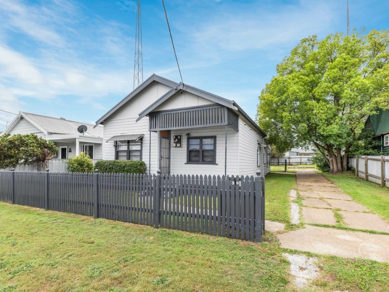 30 George Street, Cessnock NSW 2325