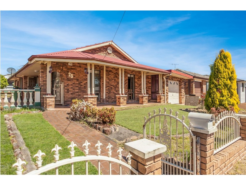 25 Mackellar Street, Cessnock NSW 2325