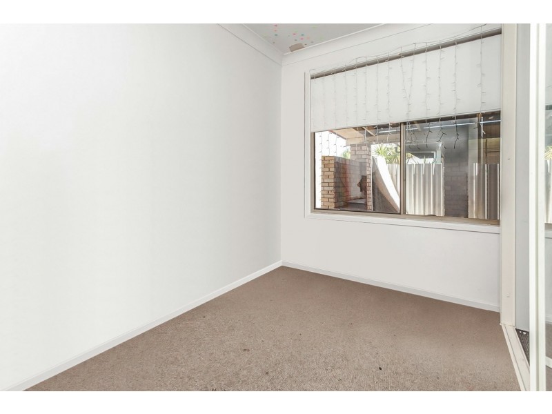 25 Mackellar Street, Cessnock NSW 2325