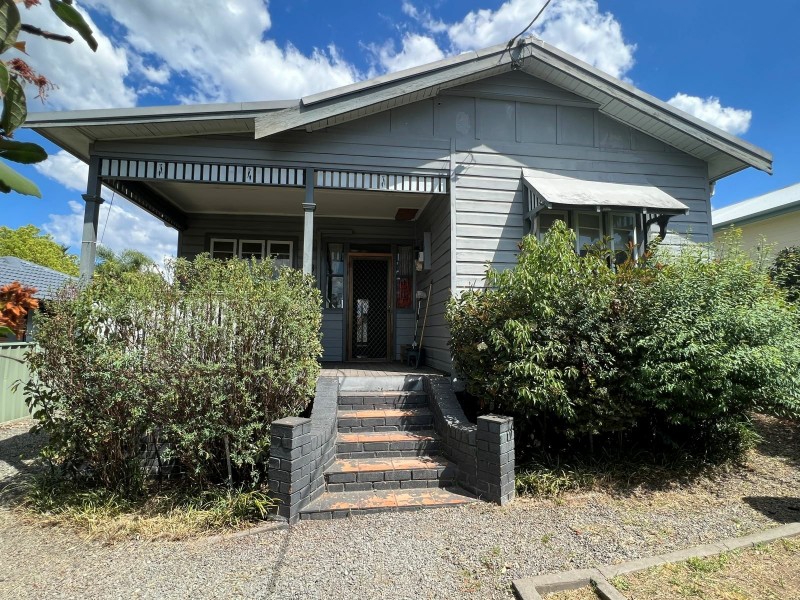 28 Tamworth Street, Abermain NSW 2326