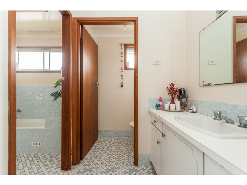 373 Wollombi Road, Bellbird NSW 2325