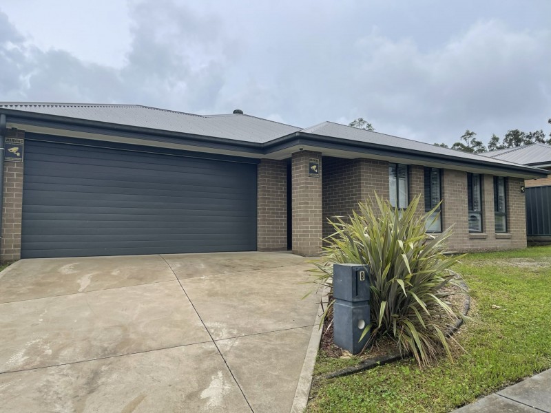 8 Picton Street, Cessnock NSW 2325
