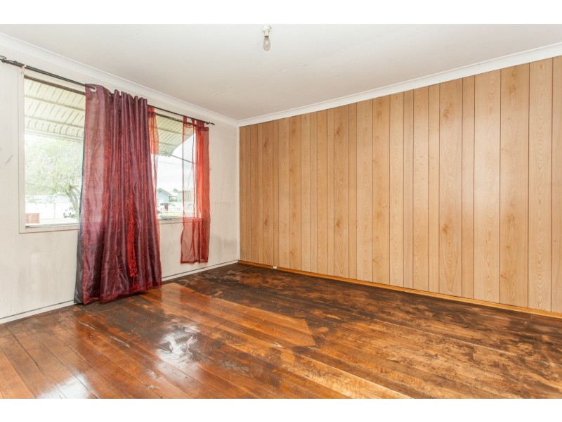 5 Tamworth Street, Abermain NSW 2326