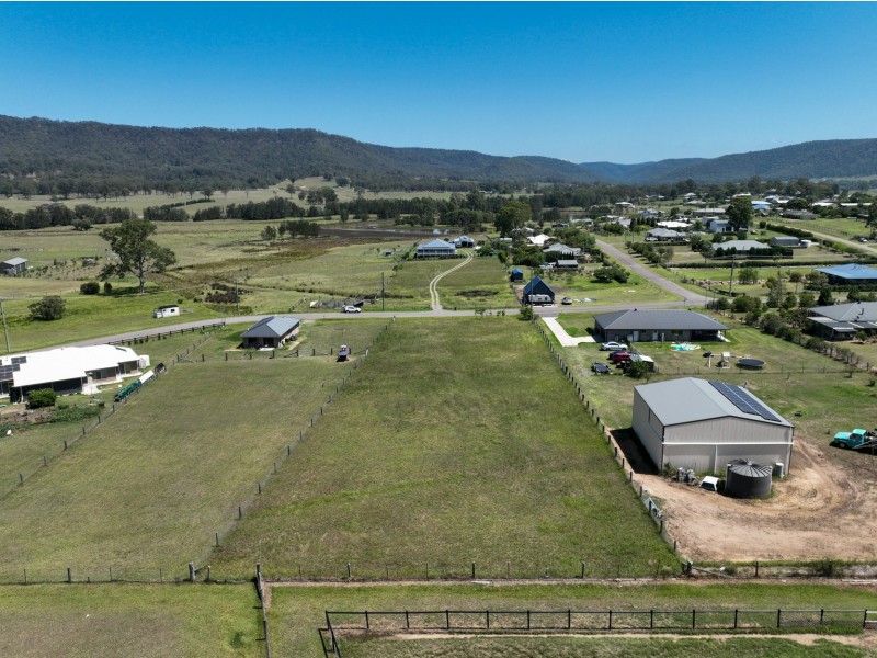 51 Eleventh Avenue, Millfield NSW 2325