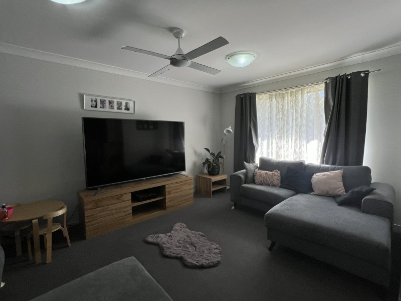 19 Stonebridge Drive, Cessnock NSW 2325