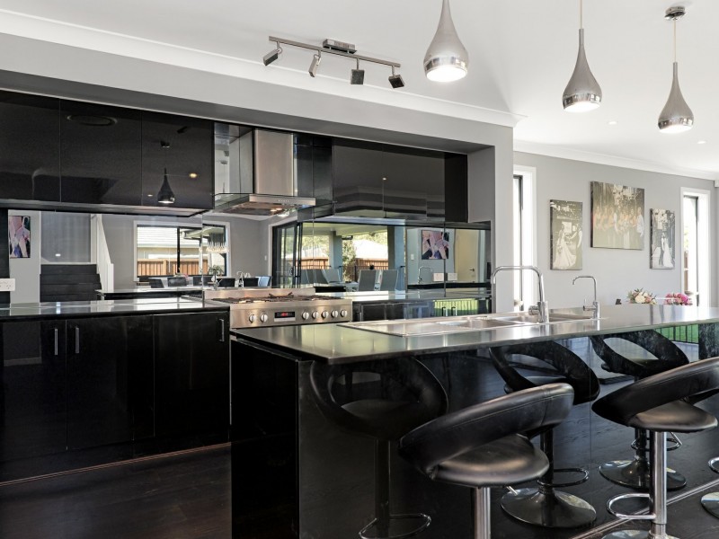 3 Prestwick Place, Cessnock NSW 2325