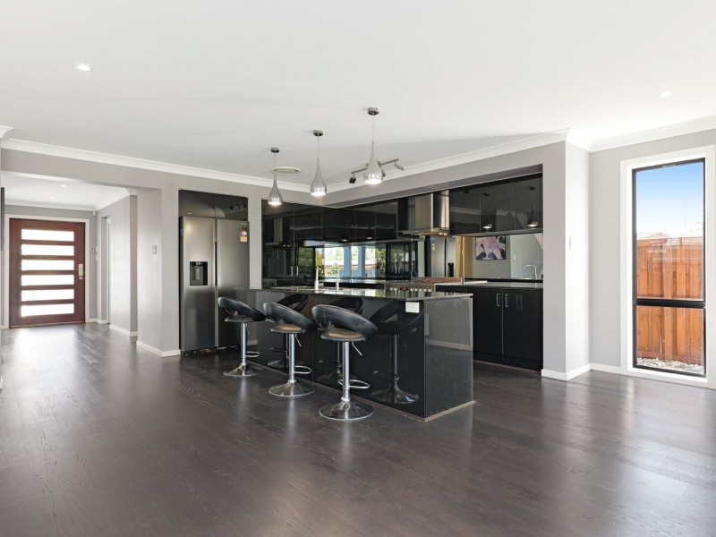 3 Prestwick Place, Cessnock NSW 2325