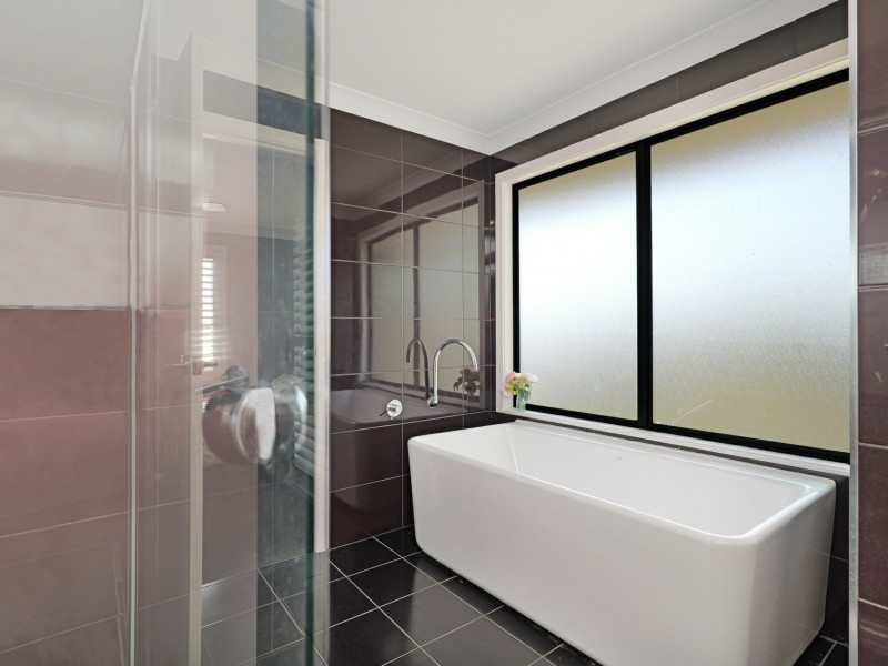 3 Prestwick Place, Cessnock NSW 2325